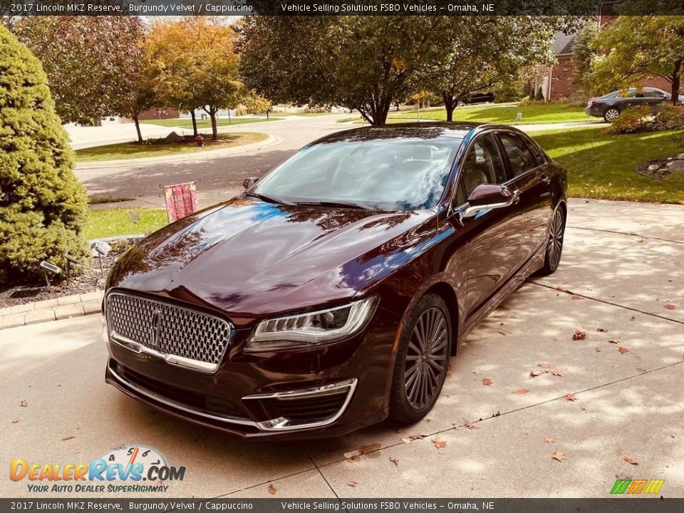 Front 3/4 View of 2017 Lincoln MKZ Reserve Photo #1