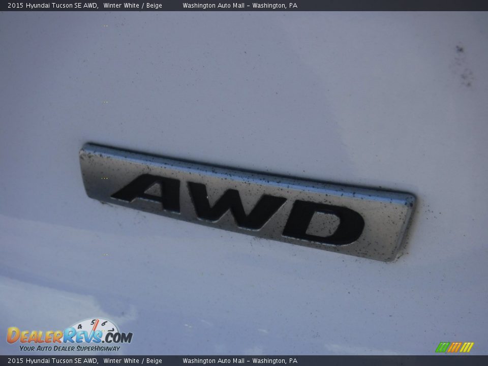 2015 Hyundai Tucson SE AWD Winter White / Beige Photo #9