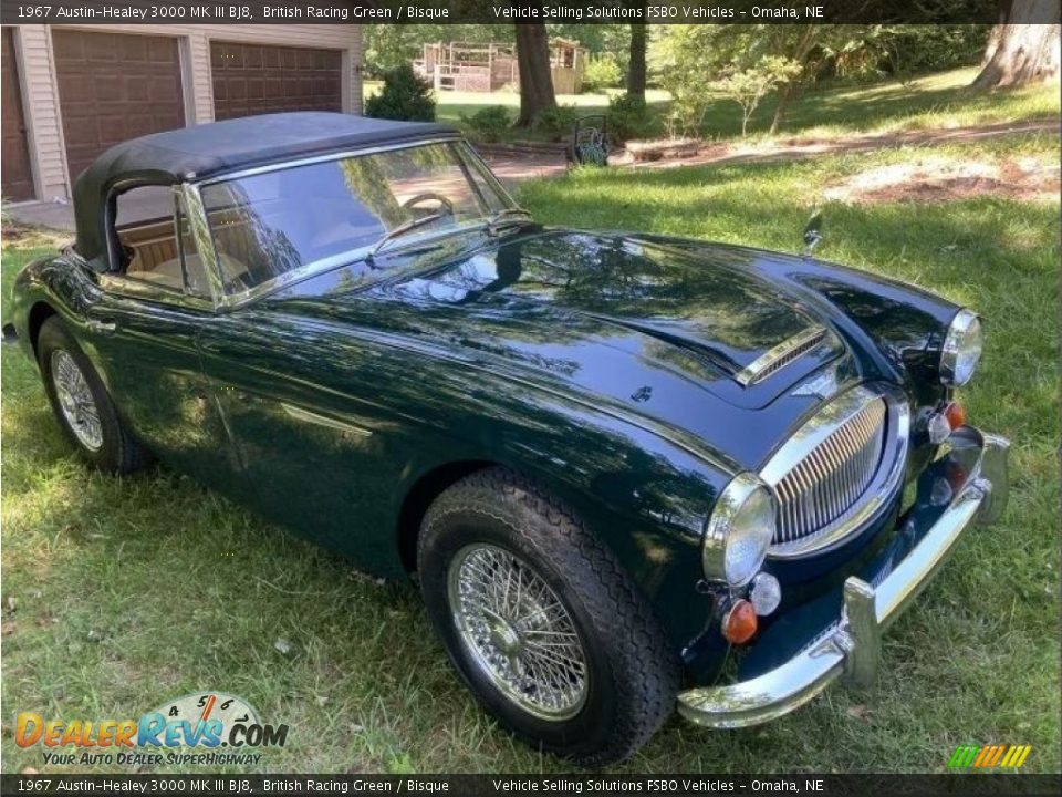 Front 3/4 View of 1967 Austin-Healey 3000 MK III BJ8 Photo #3