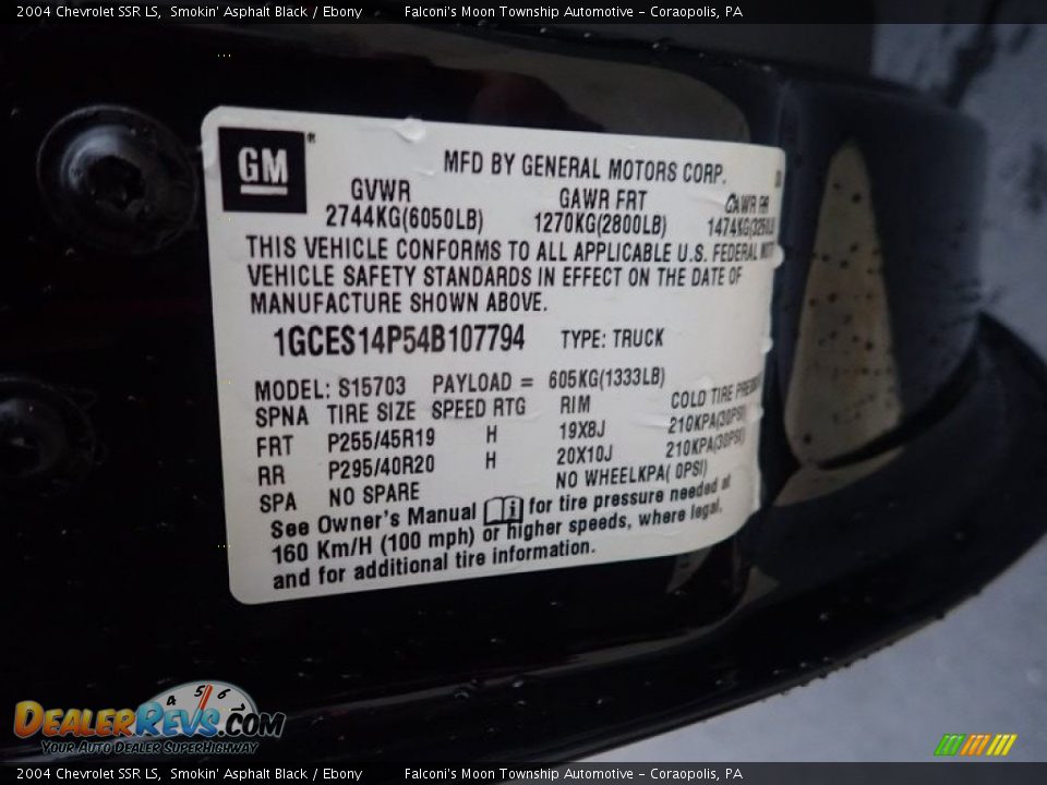 2004 Chevrolet SSR LS Smokin' Asphalt Black / Ebony Photo #23
