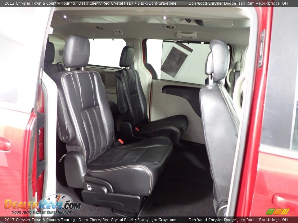 2013 Chrysler Town & Country Touring Deep Cherry Red Crystal Pearl / Black/Light Graystone Photo #29