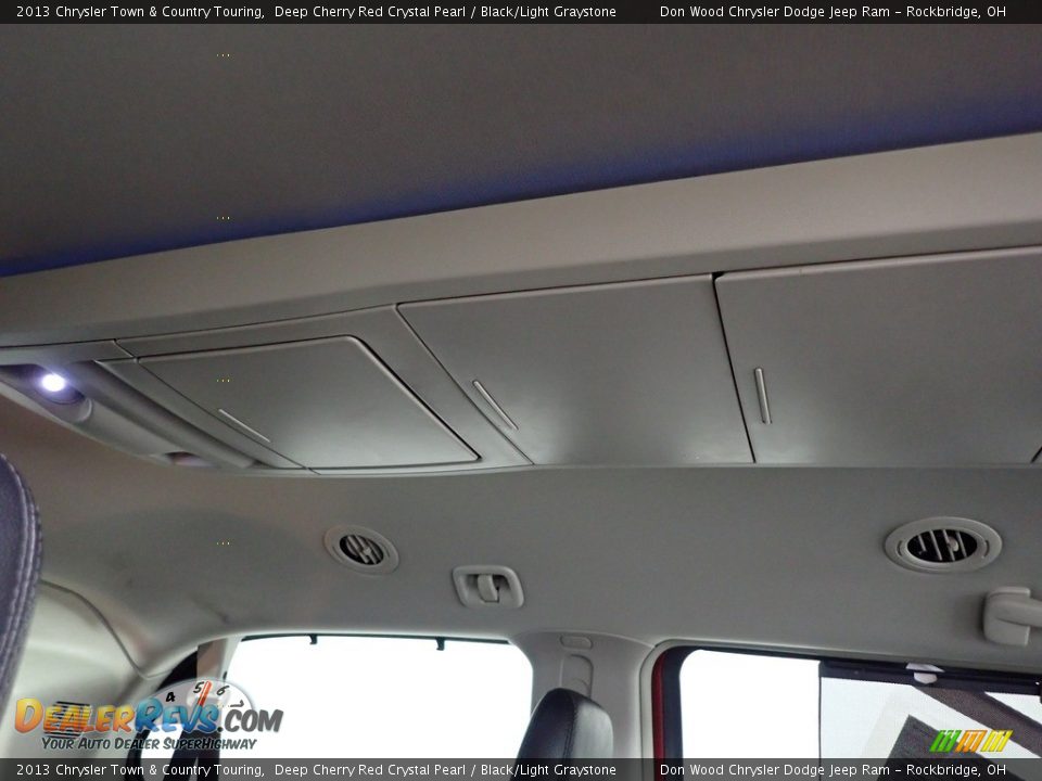 2013 Chrysler Town & Country Touring Deep Cherry Red Crystal Pearl / Black/Light Graystone Photo #33