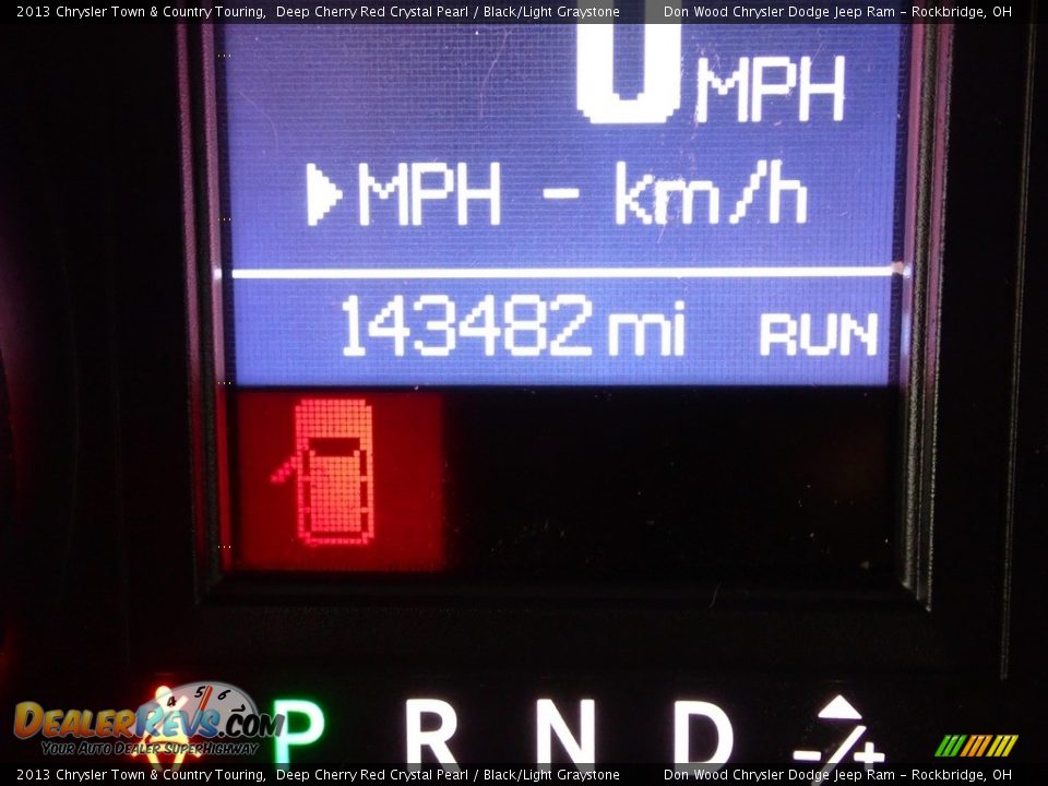 2013 Chrysler Town & Country Touring Deep Cherry Red Crystal Pearl / Black/Light Graystone Photo #35