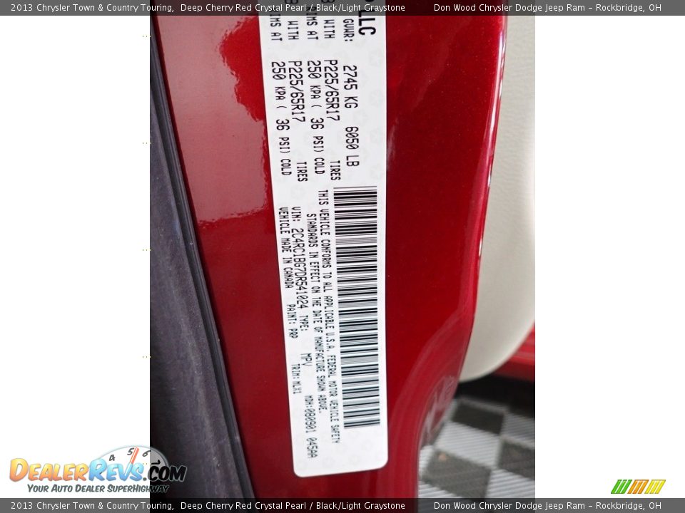 2013 Chrysler Town & Country Touring Deep Cherry Red Crystal Pearl / Black/Light Graystone Photo #36