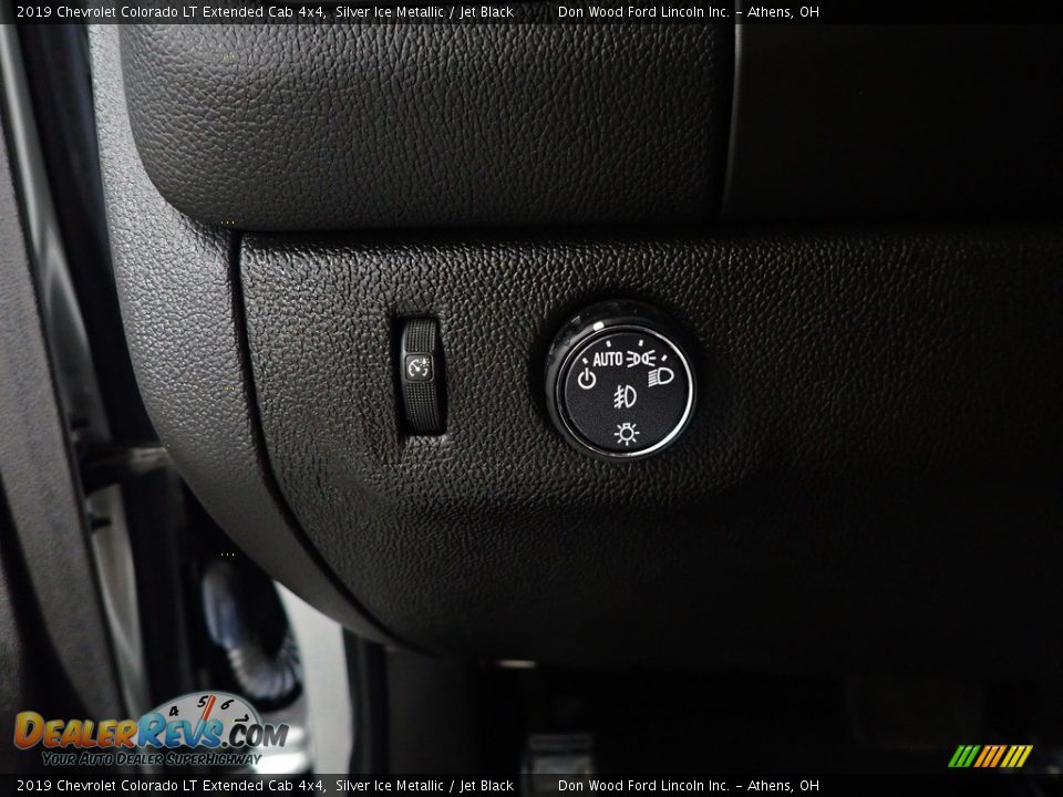 2019 Chevrolet Colorado LT Extended Cab 4x4 Silver Ice Metallic / Jet Black Photo #28