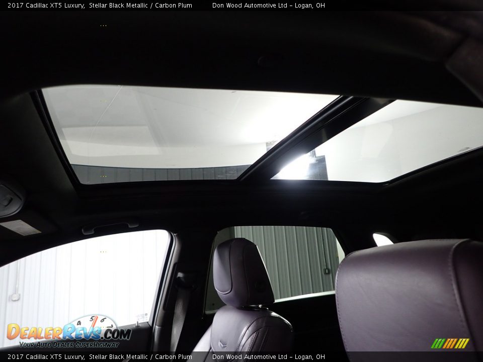 2017 Cadillac XT5 Luxury Stellar Black Metallic / Carbon Plum Photo #5