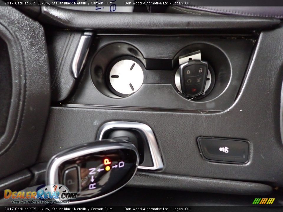 2017 Cadillac XT5 Luxury Stellar Black Metallic / Carbon Plum Photo #23