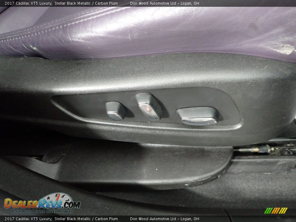 2017 Cadillac XT5 Luxury Stellar Black Metallic / Carbon Plum Photo #31