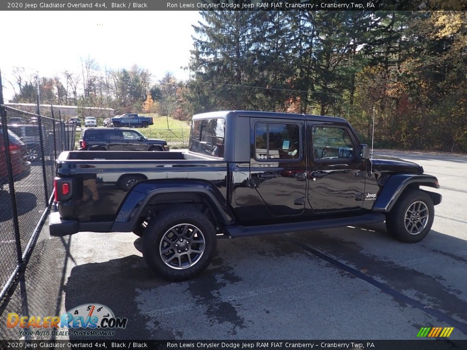 2020 Jeep Gladiator Overland 4x4 Black / Black Photo #4