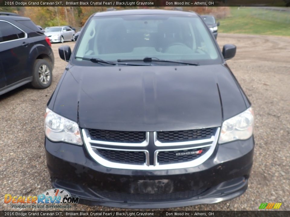 2016 Dodge Grand Caravan SXT Brilliant Black Crystal Pearl / Black/Light Graystone Photo #3