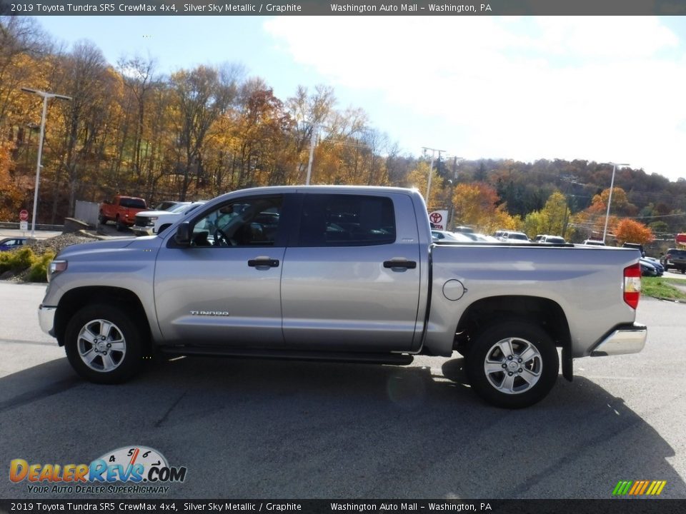 2019 Toyota Tundra SR5 CrewMax 4x4 Silver Sky Metallic / Graphite Photo #15