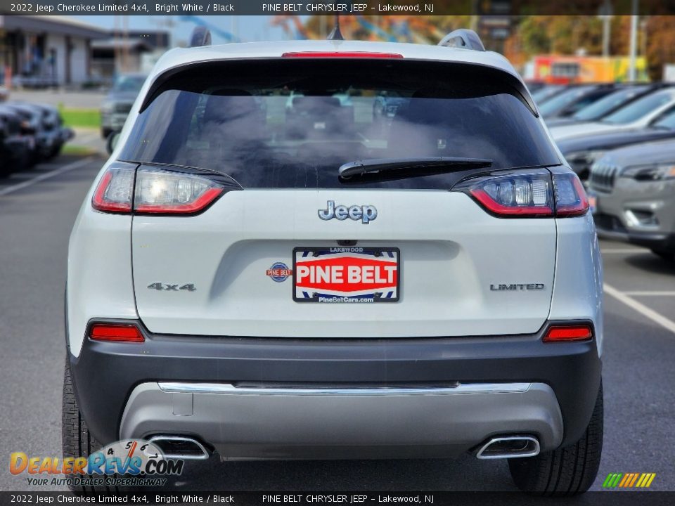 2022 Jeep Cherokee Limited 4x4 Bright White / Black Photo #5