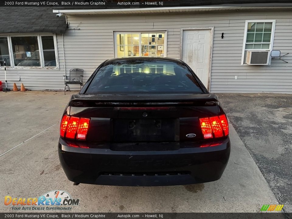 2003 Ford Mustang V6 Coupe Black / Medium Graphite Photo #7