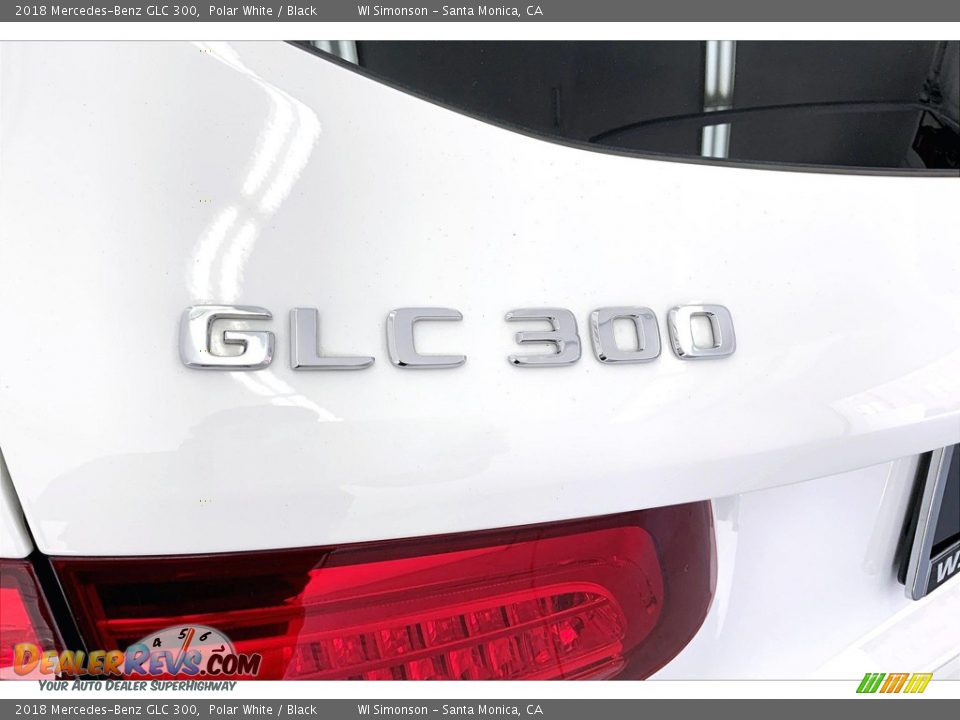2018 Mercedes-Benz GLC 300 Polar White / Black Photo #31