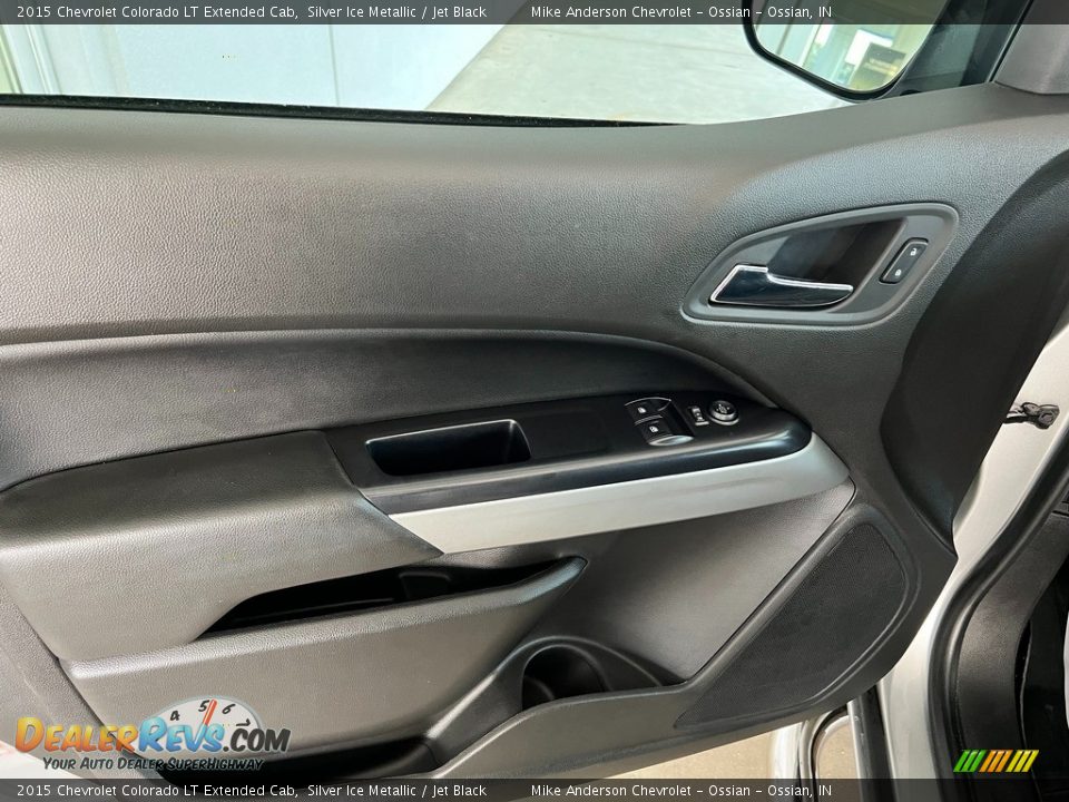 Door Panel of 2015 Chevrolet Colorado LT Extended Cab Photo #15