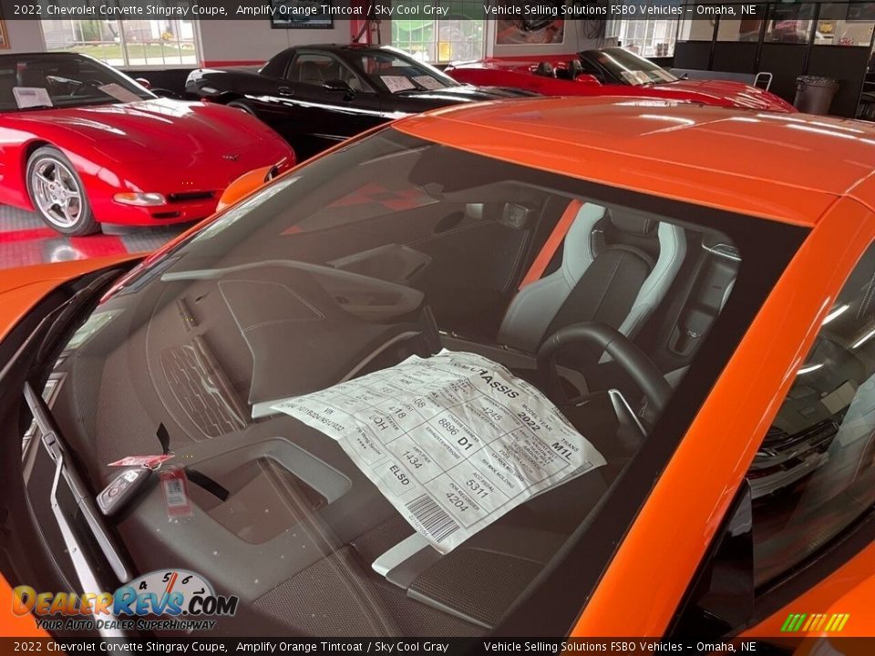 2022 Chevrolet Corvette Stingray Coupe Amplify Orange Tintcoat / Sky Cool Gray Photo #21