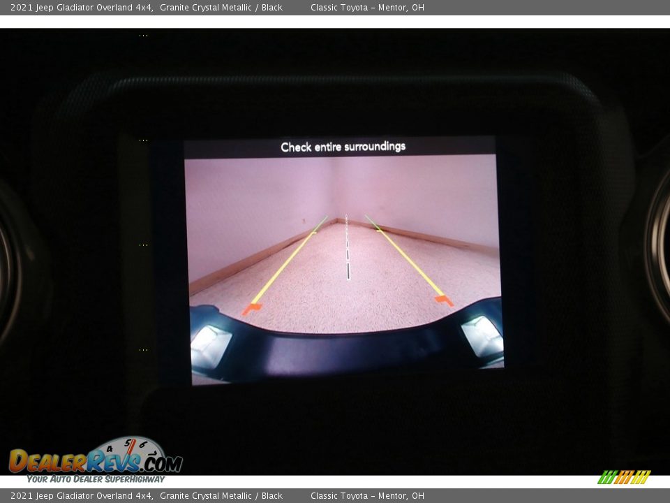 2021 Jeep Gladiator Overland 4x4 Granite Crystal Metallic / Black Photo #15