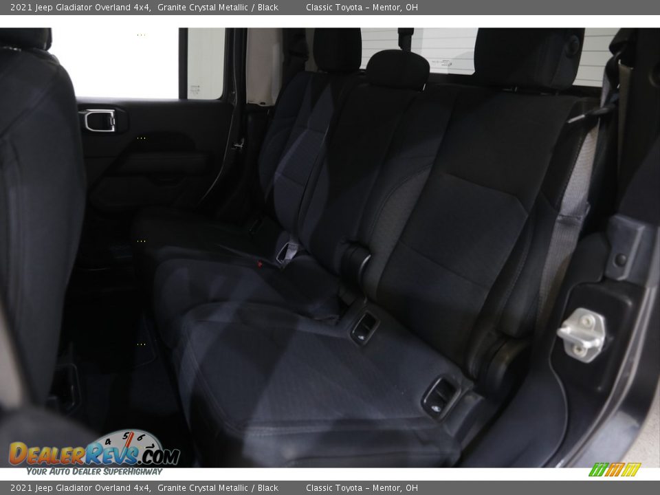2021 Jeep Gladiator Overland 4x4 Granite Crystal Metallic / Black Photo #20