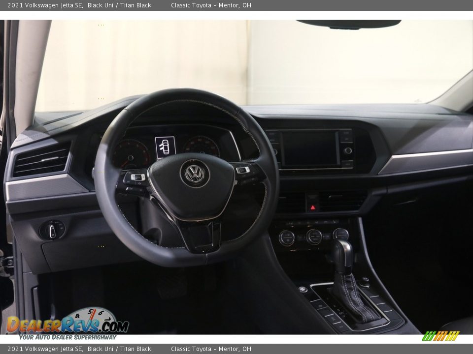 2021 Volkswagen Jetta SE Black Uni / Titan Black Photo #6