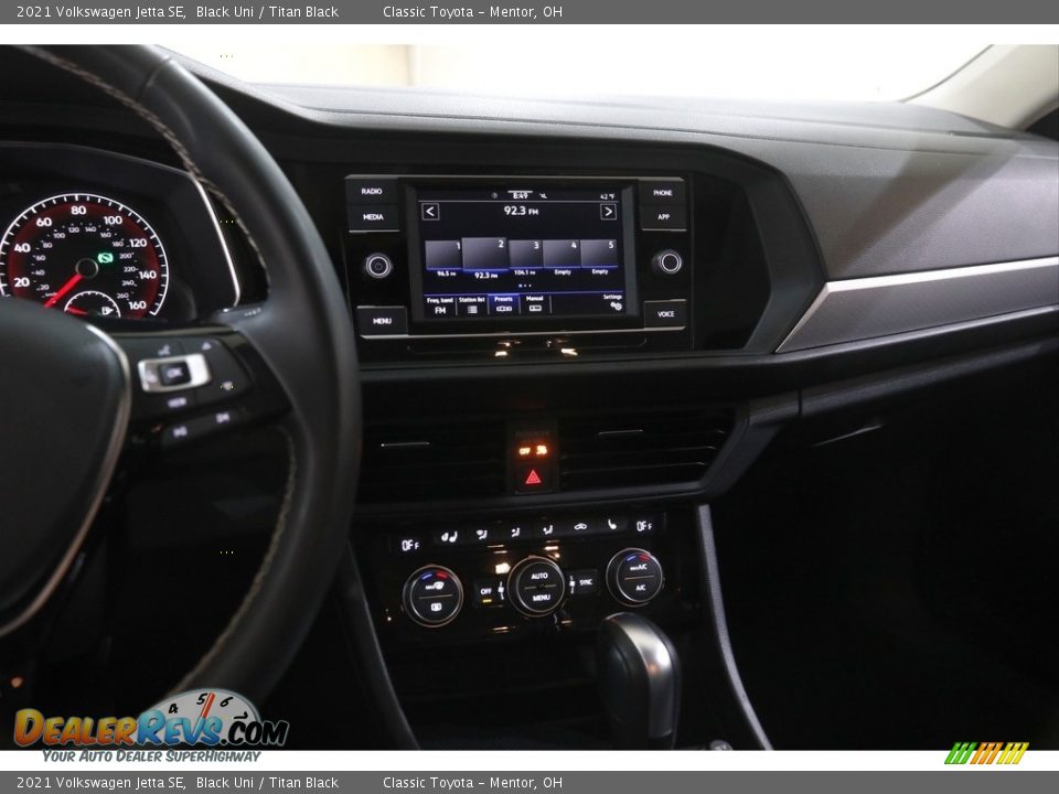 2021 Volkswagen Jetta SE Black Uni / Titan Black Photo #9