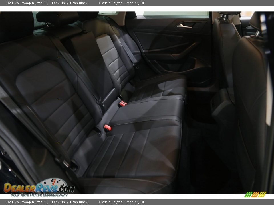 2021 Volkswagen Jetta SE Black Uni / Titan Black Photo #16