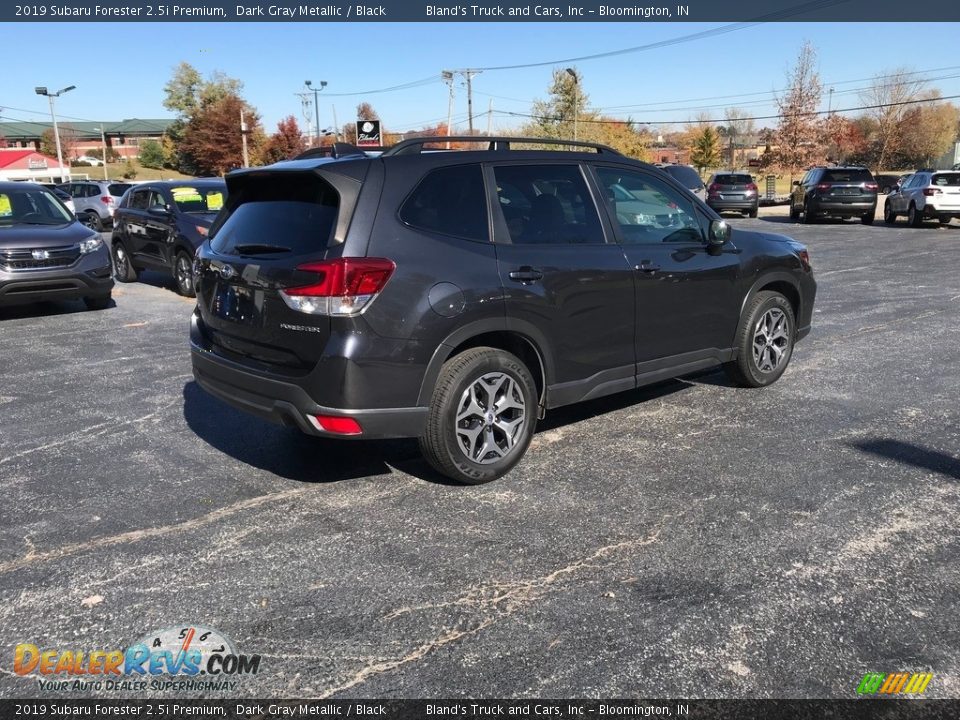 2019 Subaru Forester 2.5i Premium Dark Gray Metallic / Black Photo #5