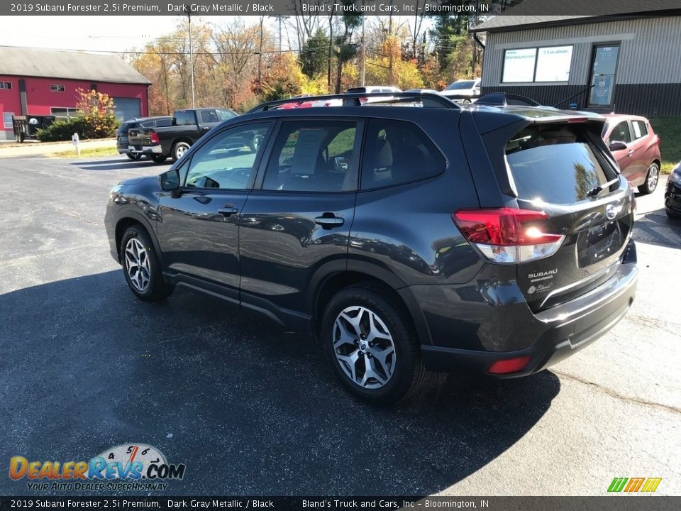 2019 Subaru Forester 2.5i Premium Dark Gray Metallic / Black Photo #9