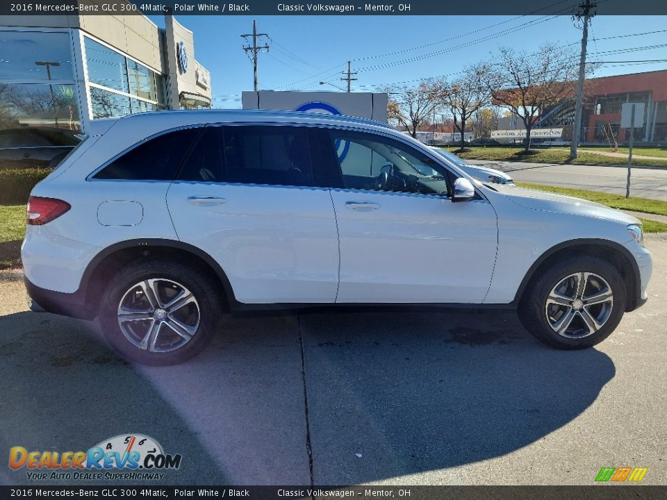 2016 Mercedes-Benz GLC 300 4Matic Polar White / Black Photo #2