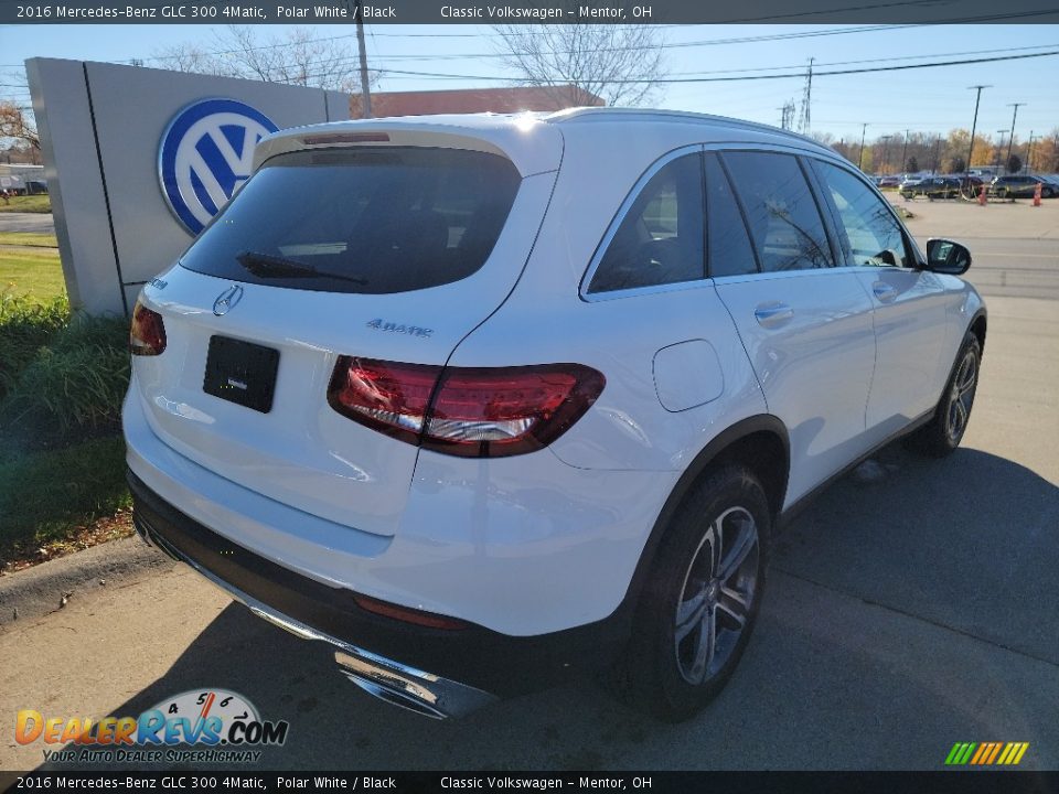 2016 Mercedes-Benz GLC 300 4Matic Polar White / Black Photo #3