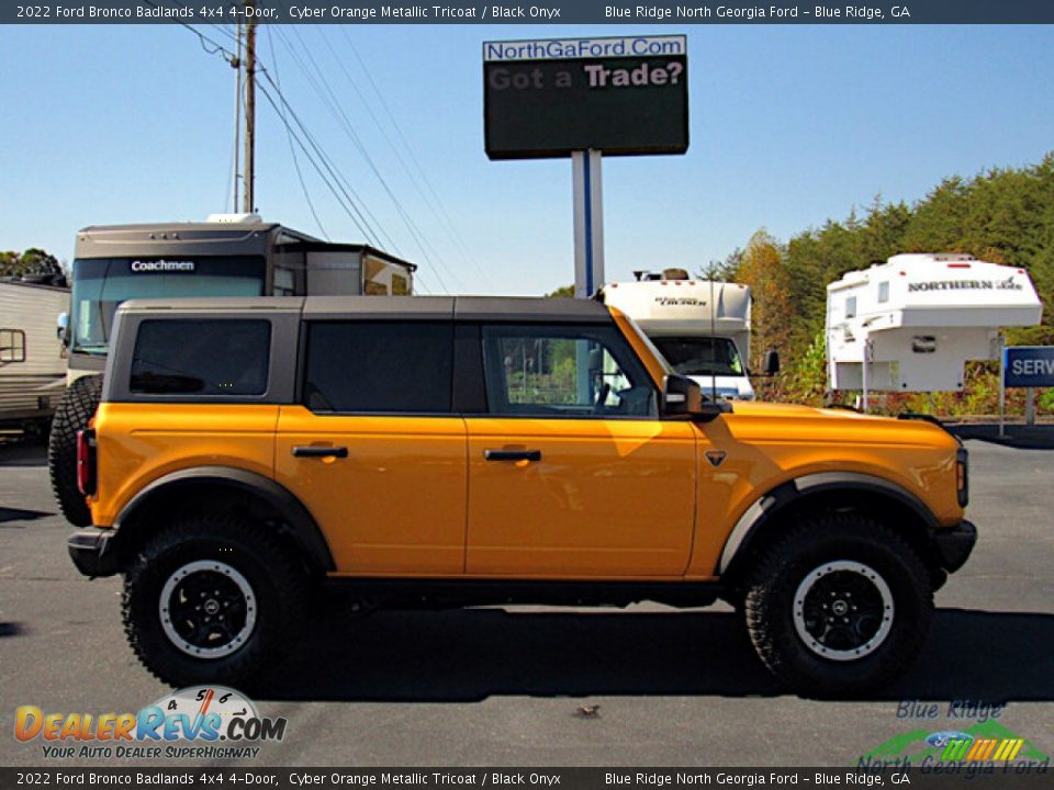 2022 Ford Bronco Badlands 4x4 4-Door Cyber Orange Metallic Tricoat / Black Onyx Photo #7