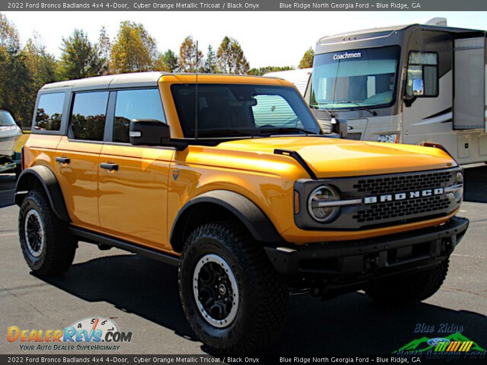 2022 Ford Bronco Badlands 4x4 4-Door Cyber Orange Metallic Tricoat / Black Onyx Photo #8