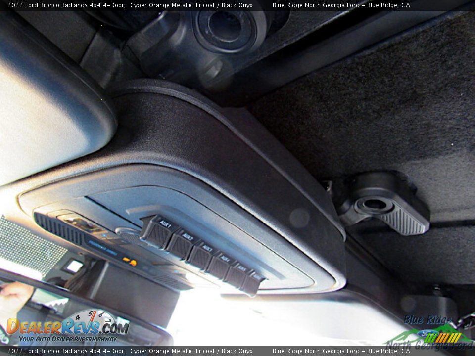 2022 Ford Bronco Badlands 4x4 4-Door Cyber Orange Metallic Tricoat / Black Onyx Photo #23