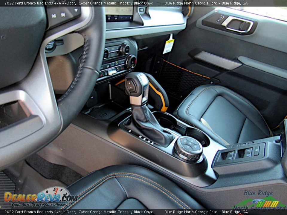 2022 Ford Bronco Badlands 4x4 4-Door Cyber Orange Metallic Tricoat / Black Onyx Photo #25