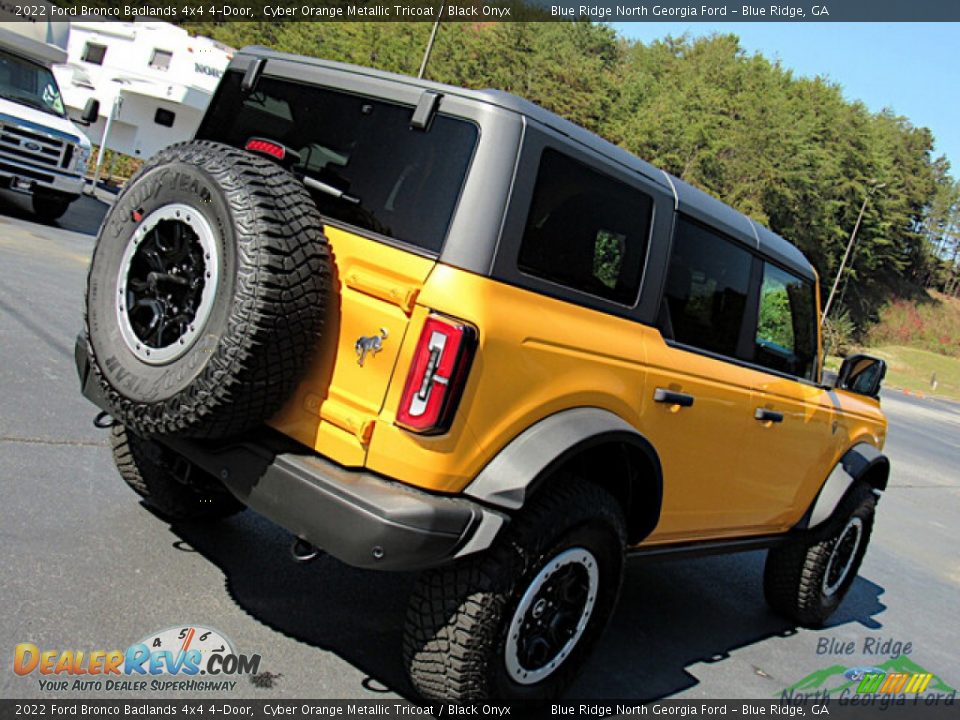 2022 Ford Bronco Badlands 4x4 4-Door Cyber Orange Metallic Tricoat / Black Onyx Photo #29