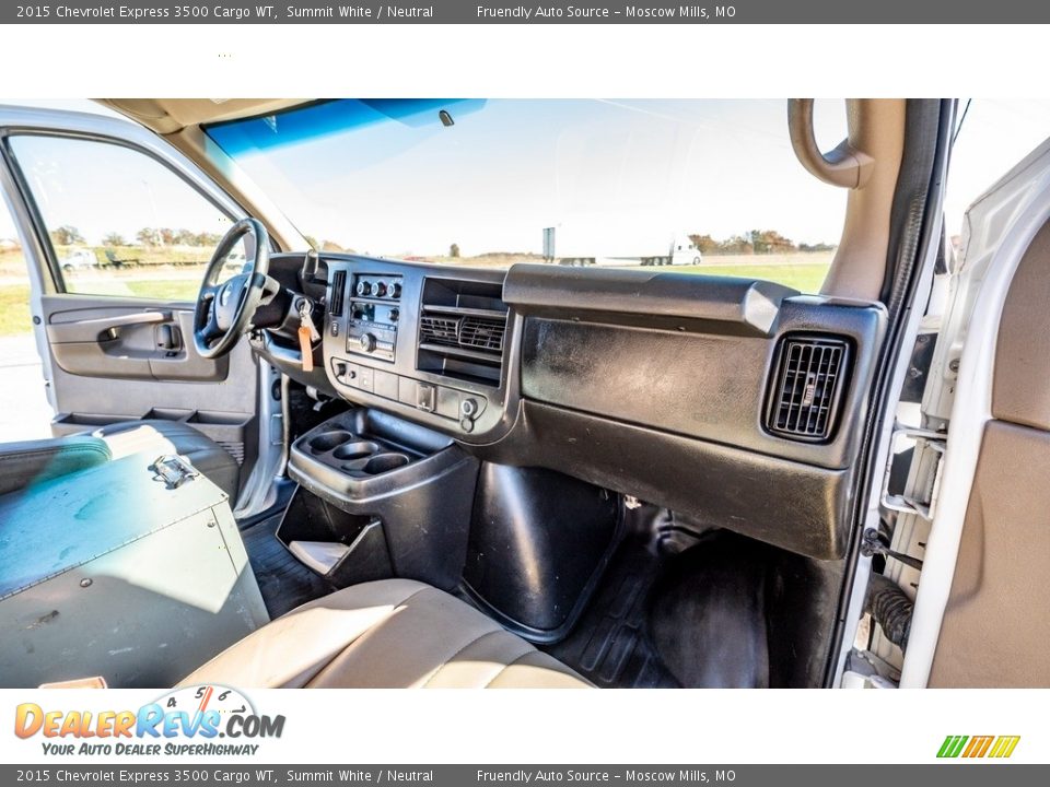 2015 Chevrolet Express 3500 Cargo WT Summit White / Neutral Photo #24