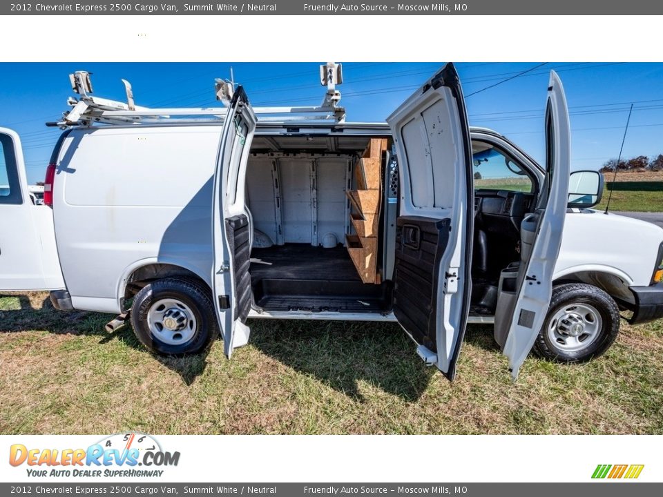 2012 Chevrolet Express 2500 Cargo Van Summit White / Neutral Photo #8