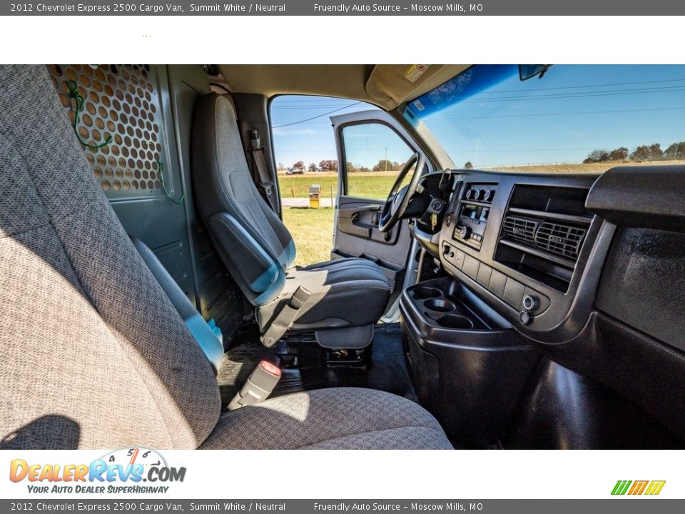 2012 Chevrolet Express 2500 Cargo Van Summit White / Neutral Photo #13