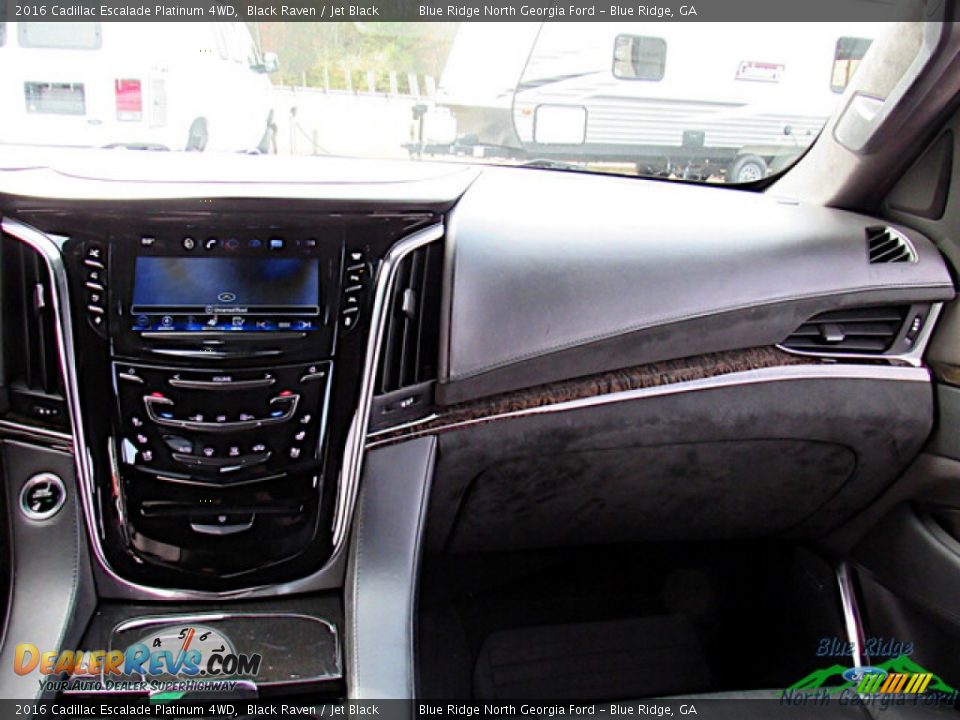 2016 Cadillac Escalade Platinum 4WD Black Raven / Jet Black Photo #16