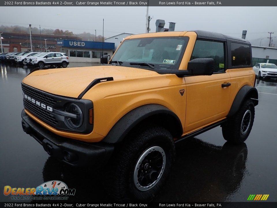 Cyber Orange Metallic Tricoat 2022 Ford Bronco Badlands 4x4 2-Door Photo #4