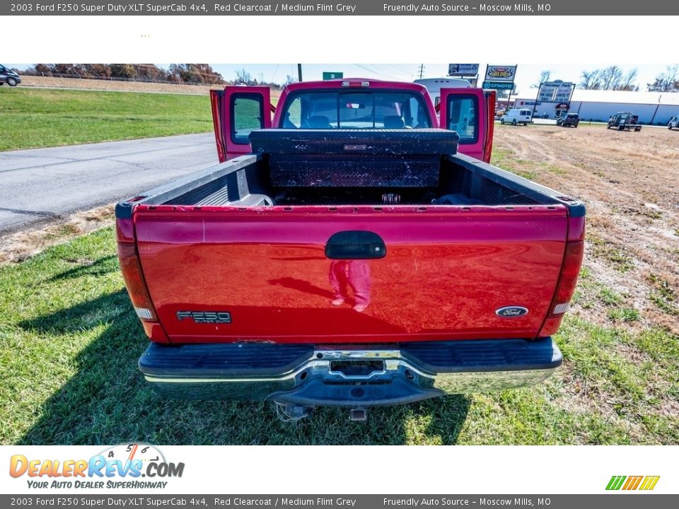 2003 Ford F250 Super Duty XLT SuperCab 4x4 Red Clearcoat / Medium Flint Grey Photo #8