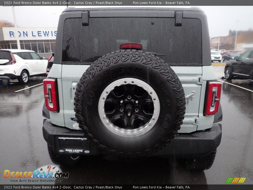 2022 Ford Bronco Outer Banks 4x4 2-Door Cactus Gray / Roast/Black Onyx Photo #7