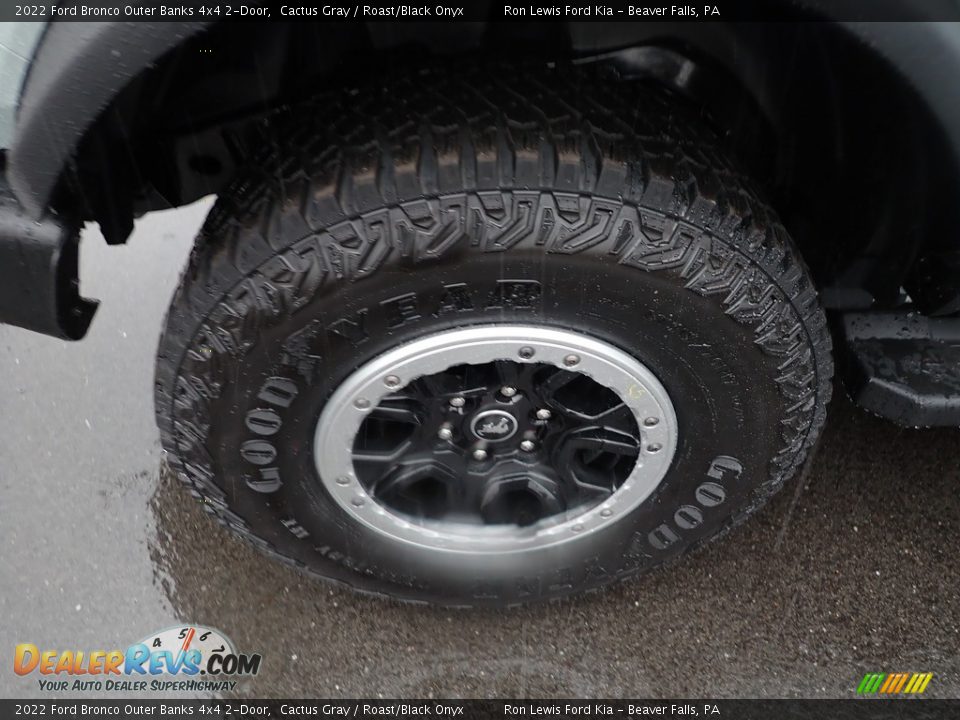 2022 Ford Bronco Outer Banks 4x4 2-Door Cactus Gray / Roast/Black Onyx Photo #9