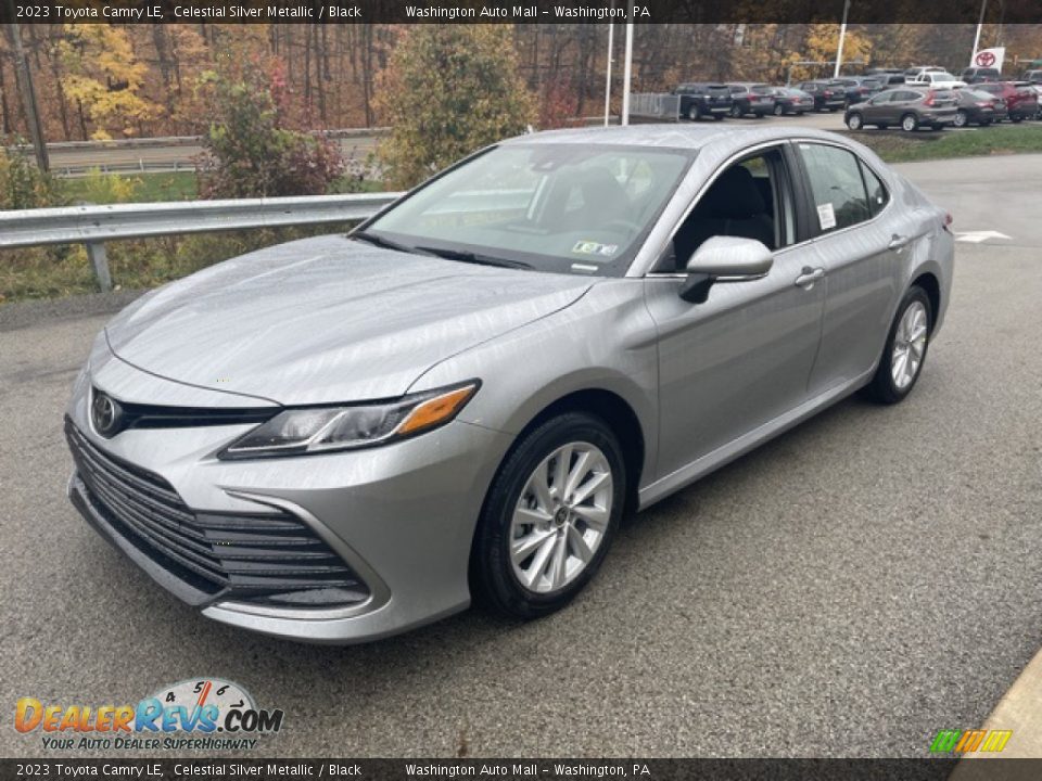 Front 3/4 View of 2023 Toyota Camry LE Photo #7