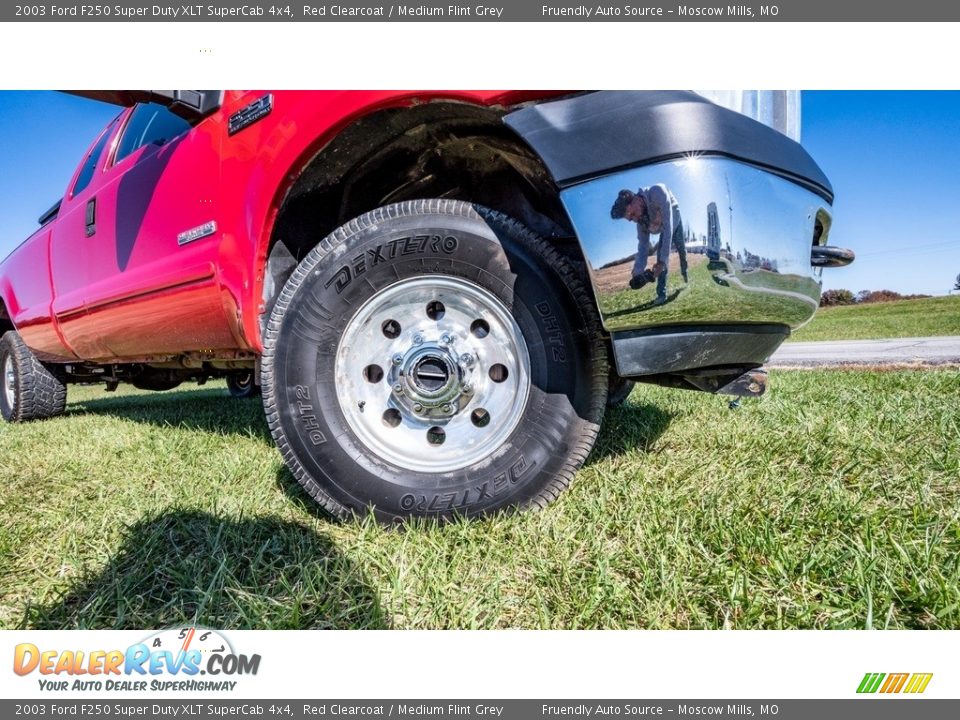 2003 Ford F250 Super Duty XLT SuperCab 4x4 Red Clearcoat / Medium Flint Grey Photo #18