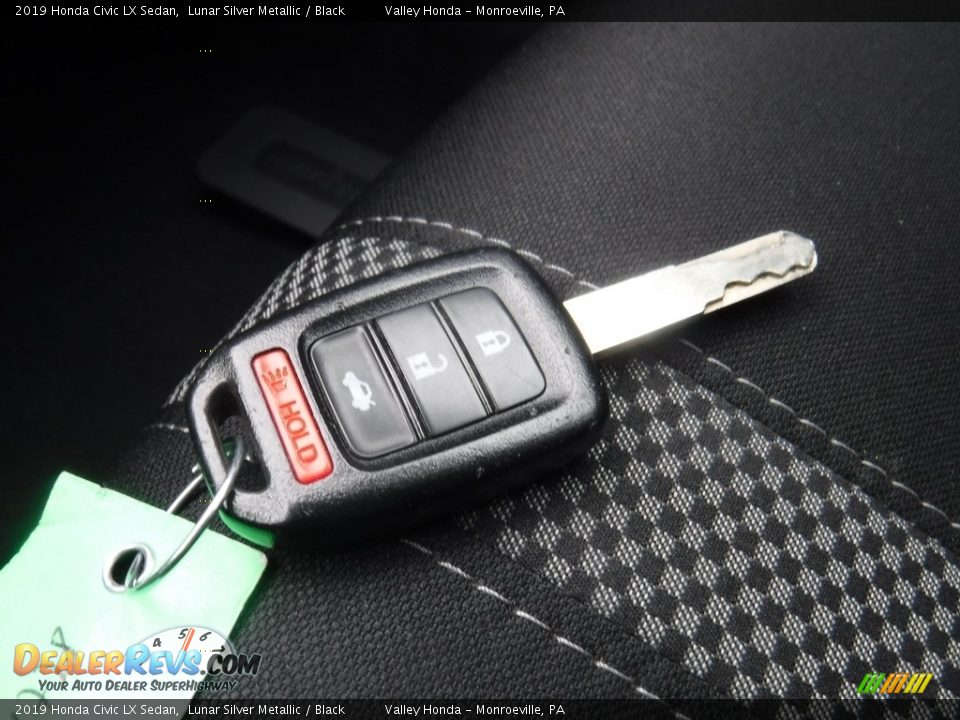 2019 Honda Civic LX Sedan Lunar Silver Metallic / Black Photo #22