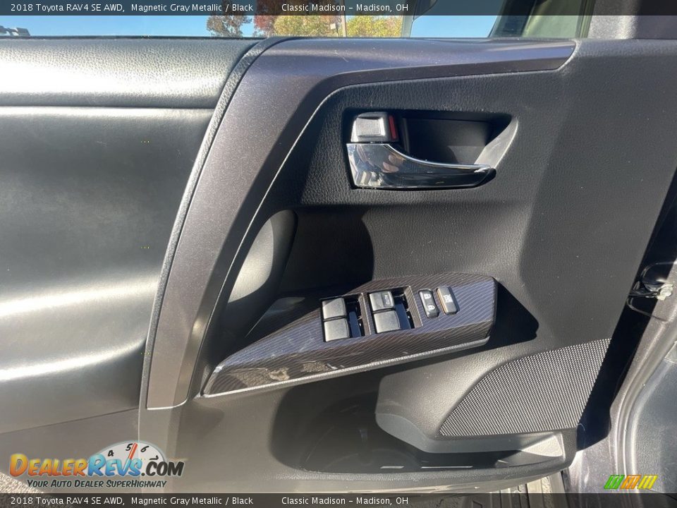 2018 Toyota RAV4 SE AWD Magnetic Gray Metallic / Black Photo #8