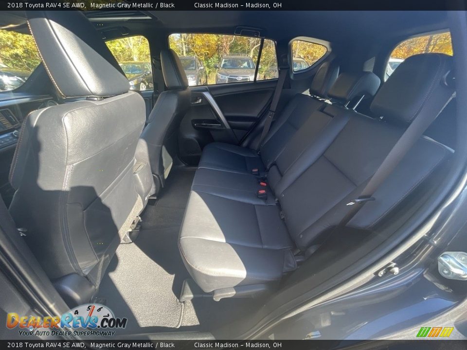 2018 Toyota RAV4 SE AWD Magnetic Gray Metallic / Black Photo #17