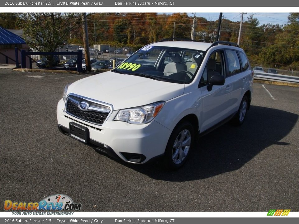 2016 Subaru Forester 2.5i Crystal White Pearl / Gray Photo #1