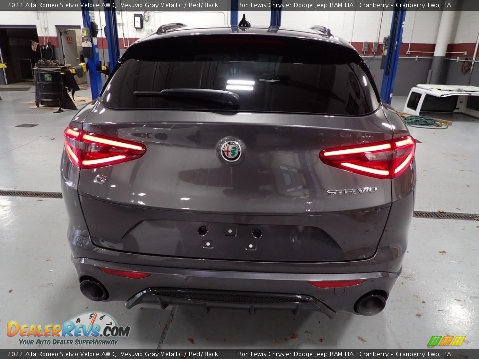 2022 Alfa Romeo Stelvio Veloce AWD Vesuvio Gray Metallic / Red/Black Photo #4