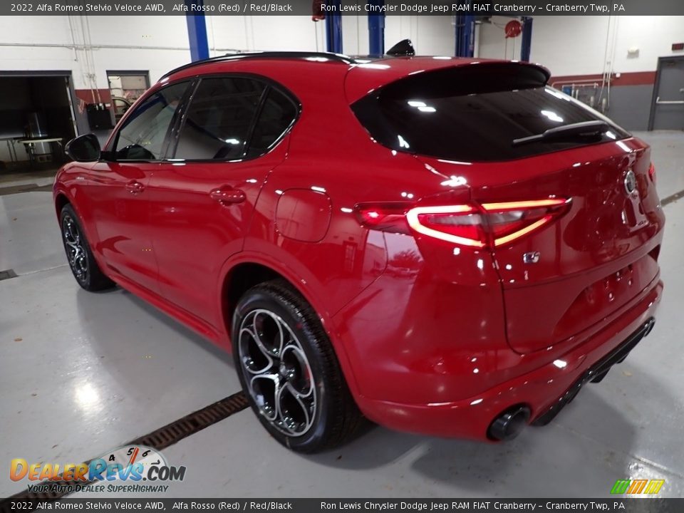 2022 Alfa Romeo Stelvio Veloce AWD Alfa Rosso (Red) / Red/Black Photo #3